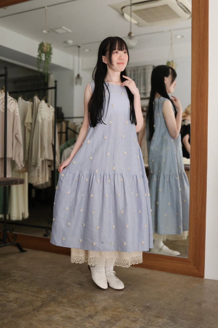 Height : 162cm