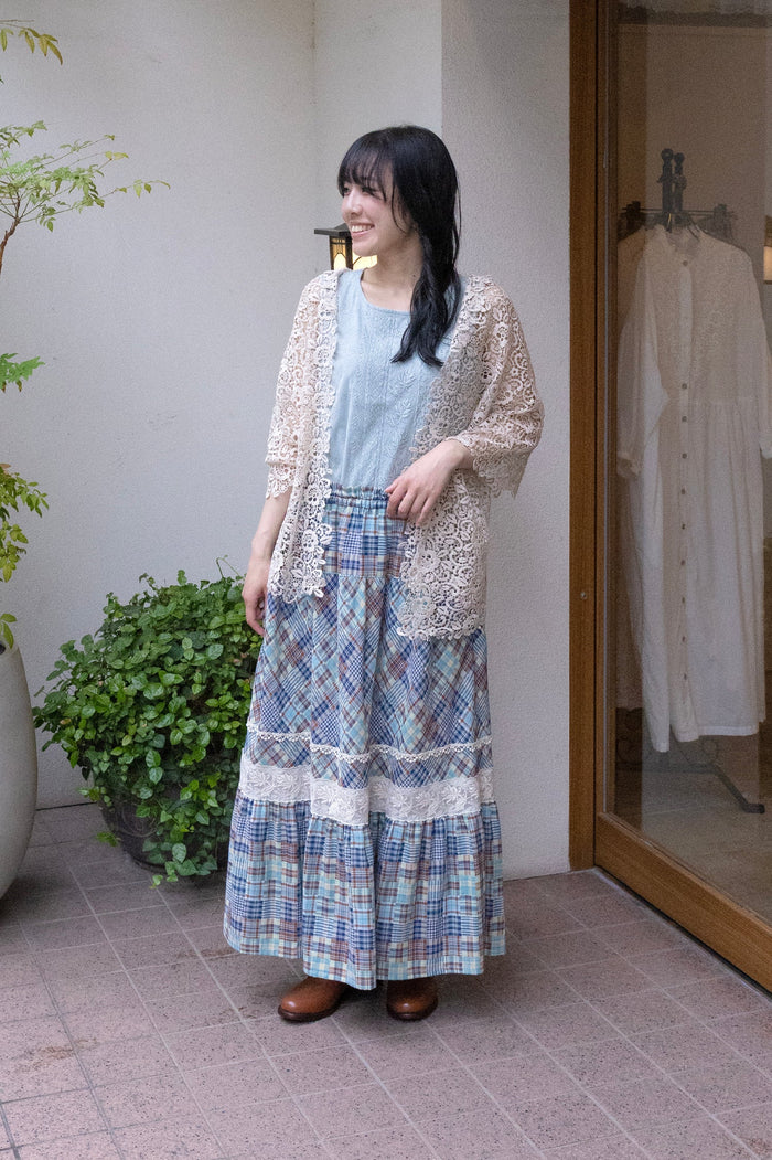 Height : 156cm