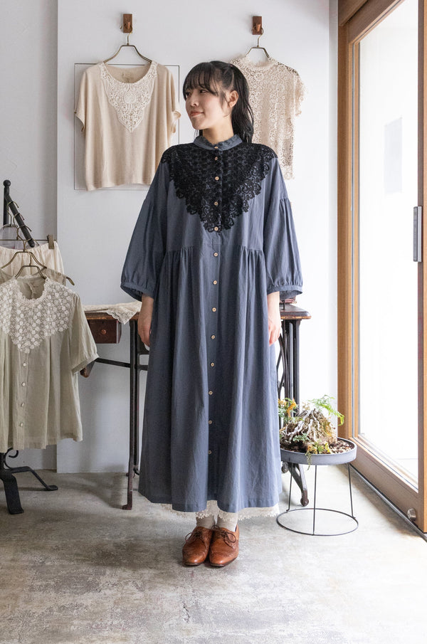Height : 156cm