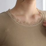 〔No.9340〕コットンカシミヤテレコイタリアンレースクルーネックインナー【2026年9月中旬入荷予定】