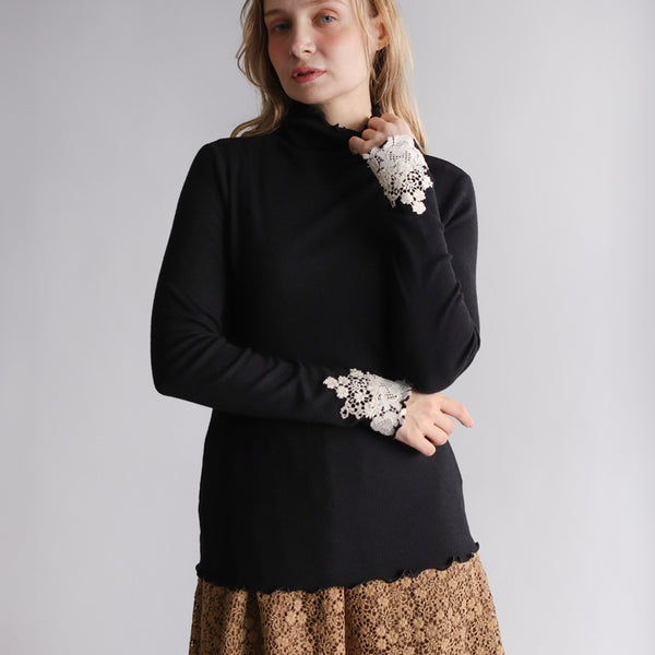 トップス – REI THE LACES CHAMBER