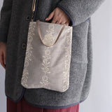 〔No.11224〕かりん刺繍プティBag【2026年10月下旬入荷予定】