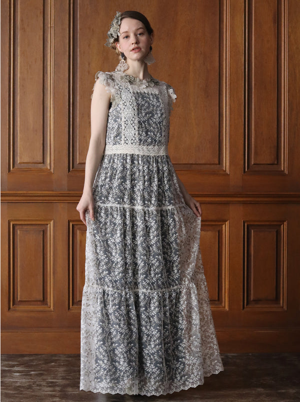 〔Classical Dress Line "Ivory" Collection 2024〕優しいグラデーションを愉しむすずなり刺繍ドレス