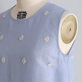 〔No.9214〕Gaun Tanpa Lengan Bordir Pom-pom Linen Katun [Perkiraan Tersedia Akhir Mei 2026]