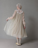 咲き浮く古典花刺繍レースでつくるtullyドレス / Coco Ivory Fillage Collection 2027