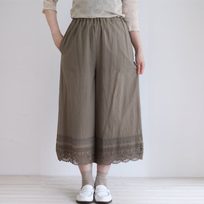 [Expected to ship in late July 2023] Sun-dried cotton lacy pants [Currently accepting reservations]