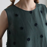 〔No.9214〕Gaun Tanpa Lengan Bordir Pom-pom Linen Katun [Perkiraan Tersedia Akhir Mei 2026]