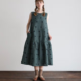 〔No.9214〕Gaun Tanpa Lengan Bordir Pom-pom Linen Katun [Perkiraan Tersedia Akhir Mei 2026]