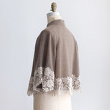 [Expected to ship in early October 2023] Wool gauze lacy cape [Reservations accepted]