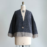[No. 9329] Baby Alpaca Knit Two-Tone Cardigan [Scheduled for late September 2026 arrival]