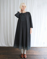 〔No.9474〕コットンワッシャーlacy九分袖ワンピース【2027年2月下旬入荷予定】