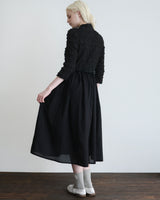 〔No.9436〕綿シュリンク刺繍ワンピース【2027年3月上旬入荷予定】