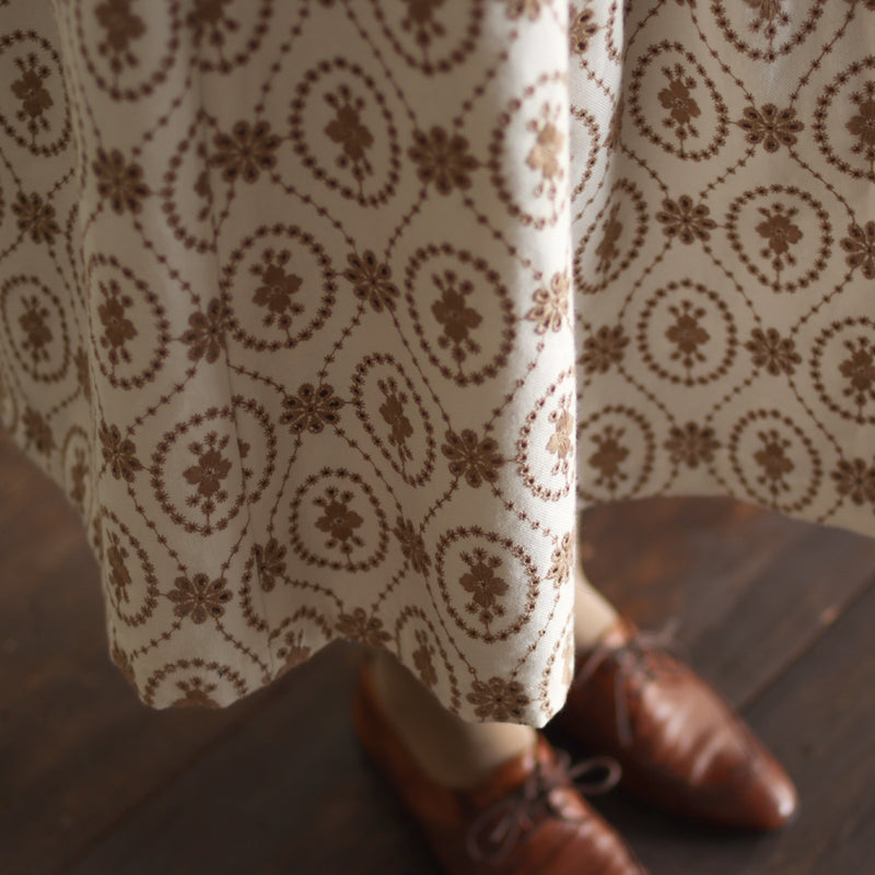 organicコットンemblem刺繍 スカート