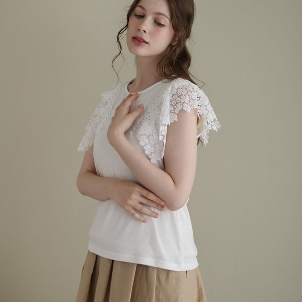 [Scheduled to arrive in late April 2025] C Belgian linen lacy T-shirt [Pre-order item/2025ss]