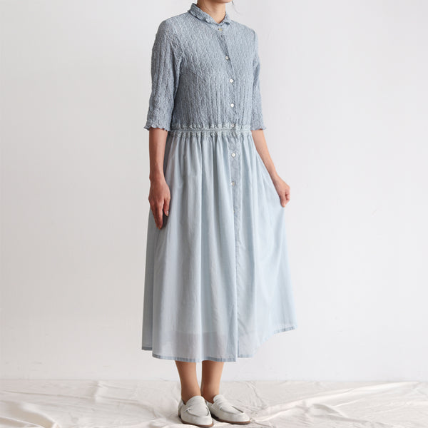 [Scheduled to arrive in early March 2024] Ruched embroidery dress [Now accepting reservations]
