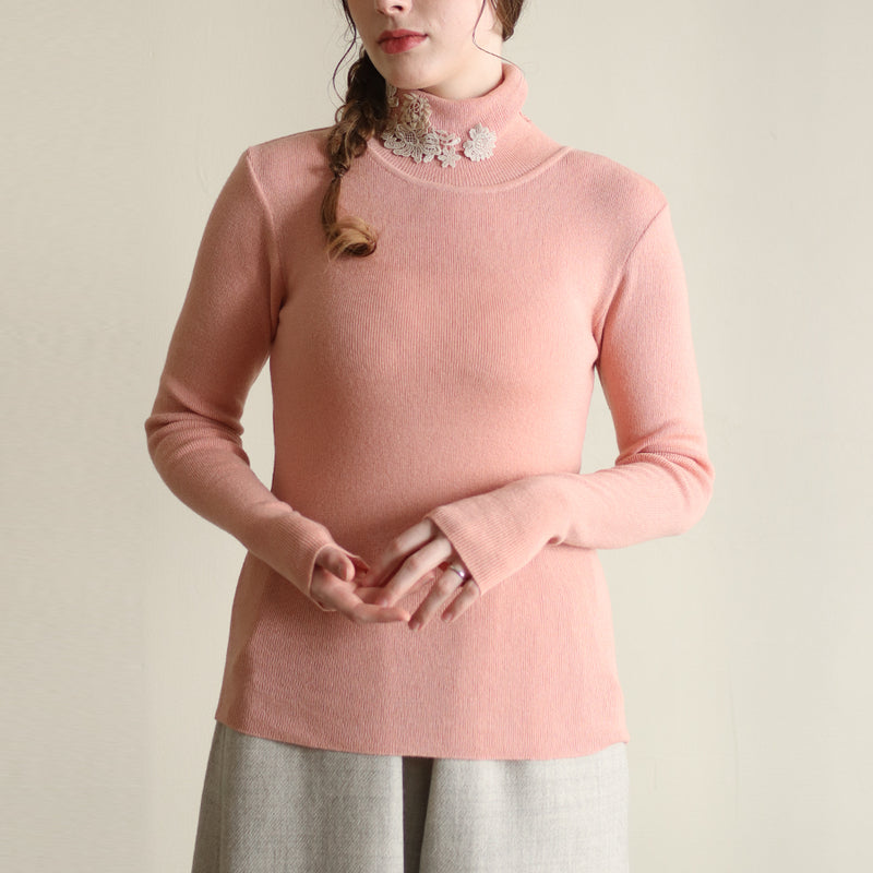 コットンカシミヤkint  lacyタートルネックインナー