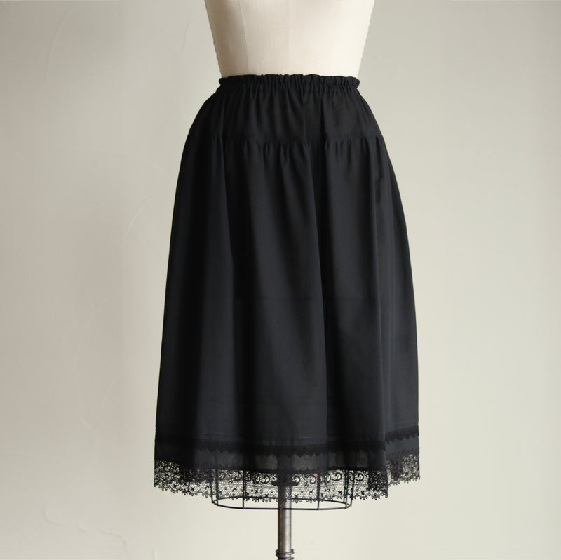 ふんわりコットンlacyペチスカート – REI THE LACES CHAMBER