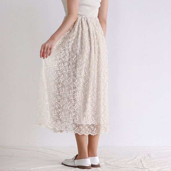 チュール刺繍スカート