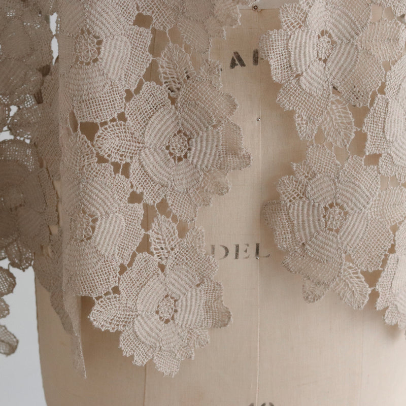 花ウールケミカルストール