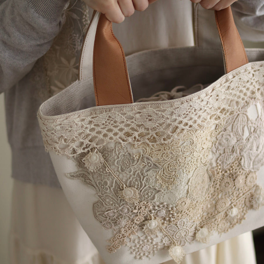 ハンドメイド レースコラージュのファブリックブック lacyコラージュ トートBag – REI THE LACES CHAMBER