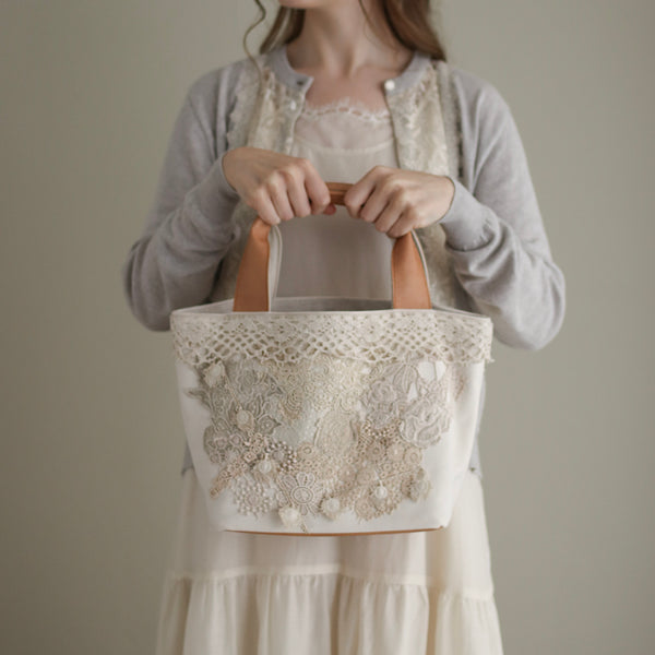 [Scheduled to arrive in late June 2025] Lacy Collage Tote Bag [Pre-order item/2025ss]