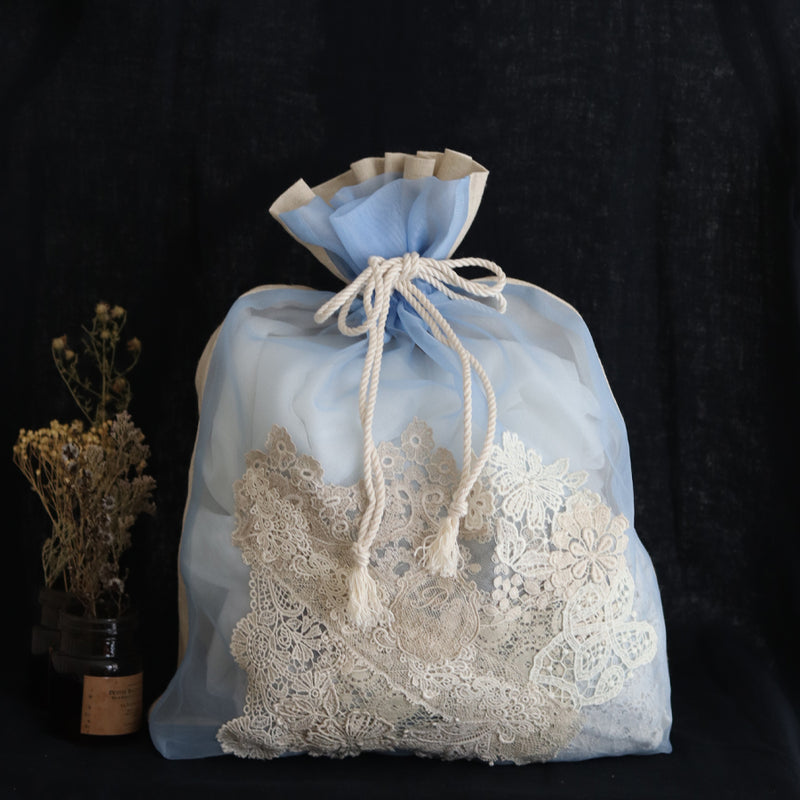 [Scheduled to arrive in mid-May 2024] Lacy Collage Drawstring Bag Large [Now accepting reservations]