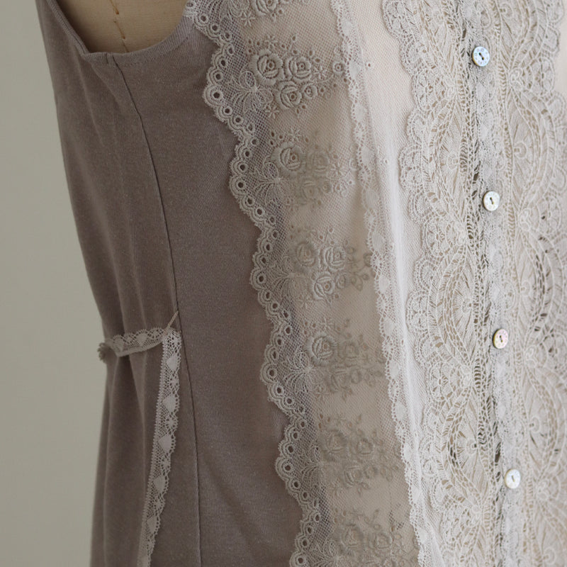 [Scheduled to arrive in late March 2025] C Belgian linen lacy blouse [Pre-order item/2025ss]