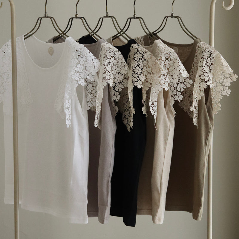 [Scheduled to arrive in late April 2025] C Belgian linen lacy T-shirt [Pre-order item/2025ss]