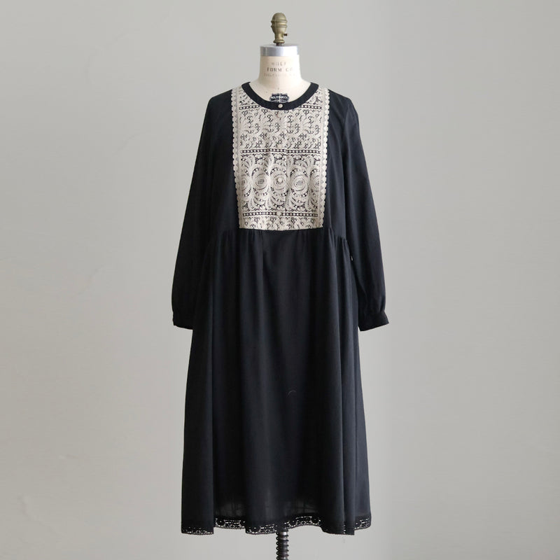60ふんわりコットン lacyワンピース