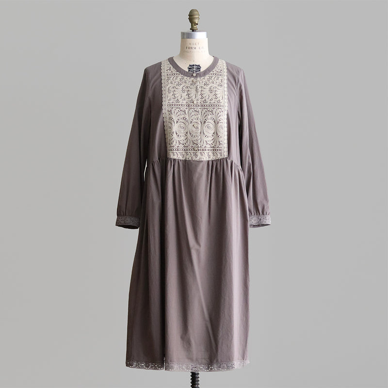 60ふんわりコットン lacyワンピース