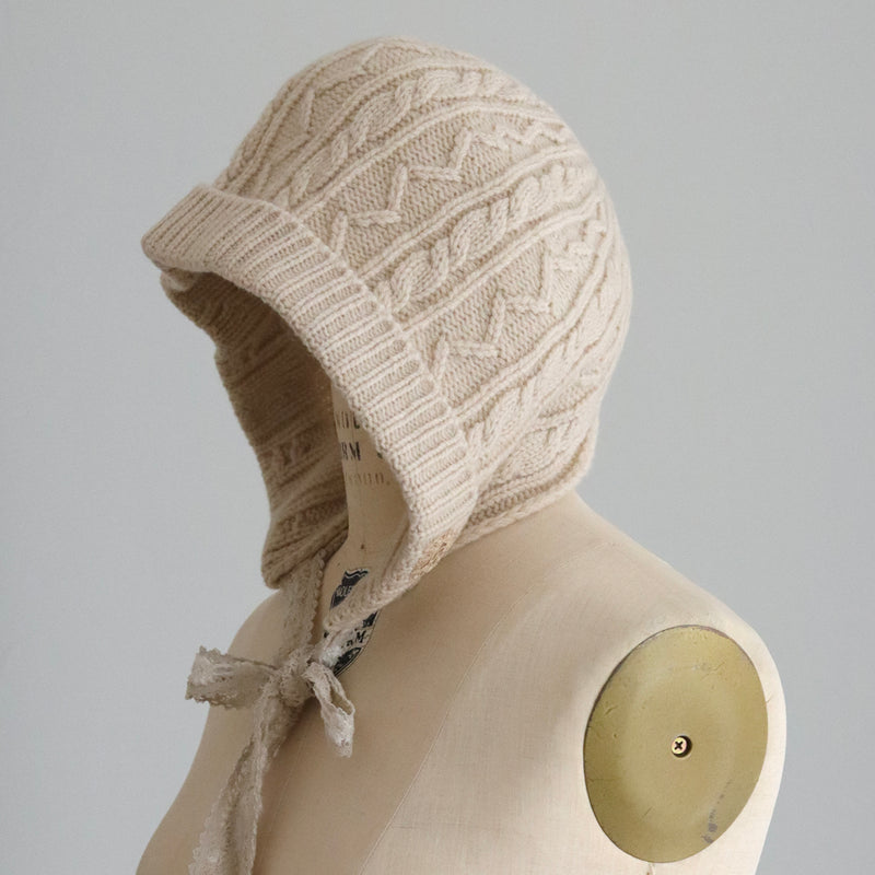 タスマニアウールlacyーtieフード帽