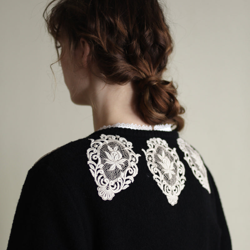 ブークレknit レースエンブレムカーディガン