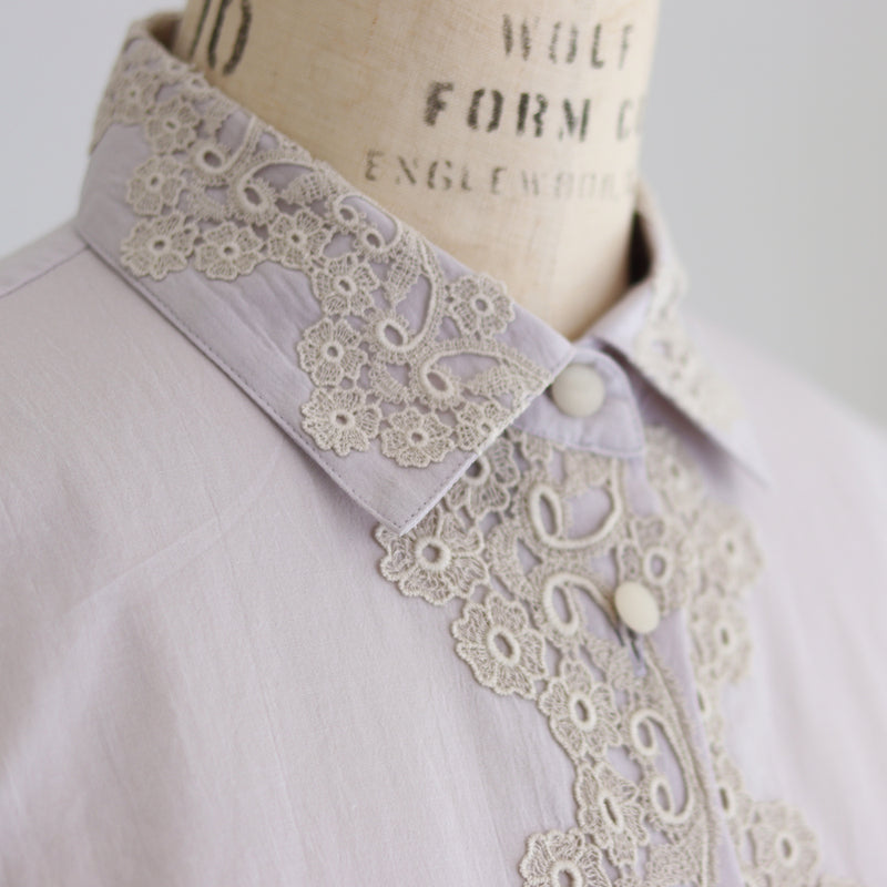 [Expected to ship in late August 2023] 60 Organic Cotton lacy Blouse [Currently accepting reservations]