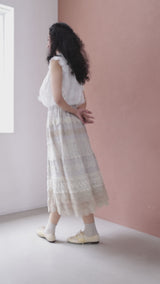 時を重ねたベージュレースのFillageスカート / Coco Ivory Fillage Collection 2027