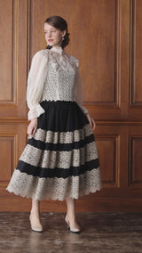 〔Classical Dress Line "Ivory" Collection 2024〕美しいレースとチュールを贅沢に78丈スカート