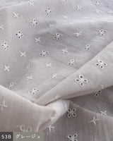 〔No.9449〕綿ボイル花しるべ刺繍ワンピース【2027年4月上旬入荷予定】