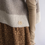 〔No.9330〕ベビーアルパカknitツートンベスト【2026年9月下旬入荷予定】