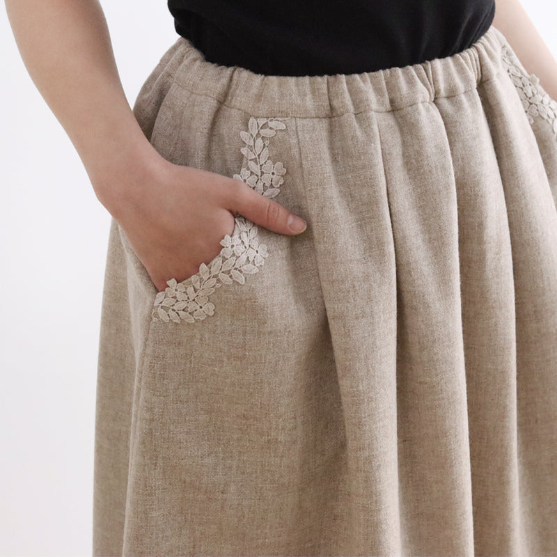 [Expected to ship in mid-October 2023] Wool Tweed Skirt [Currently accepting reservations] 